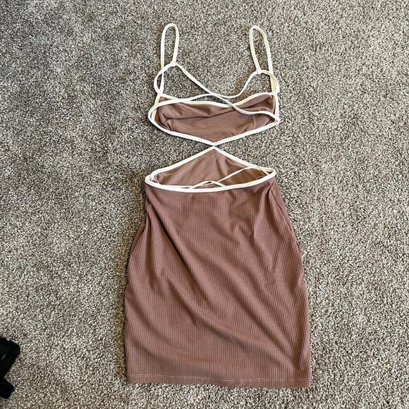 White Fox Mini Dress - Picture 2 of 2